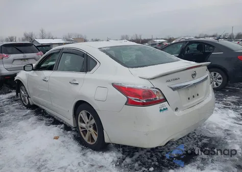 2015 Nissan Altima 2.5 Sv из США, поврежденный, VIN 1N4AL3AP1FC187304